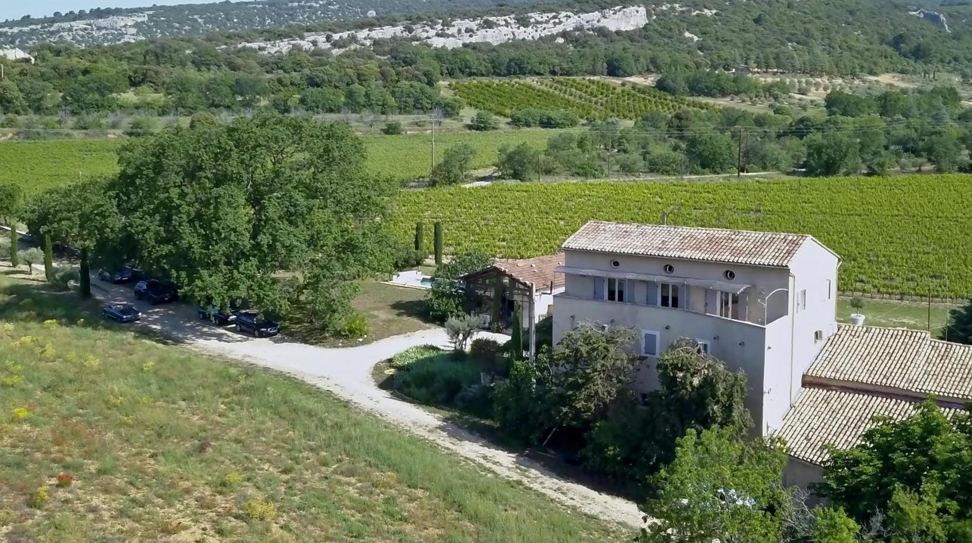 La Fontaine Des Noyers Villa Saint-Saturnin-lès-Apt Exterior photo