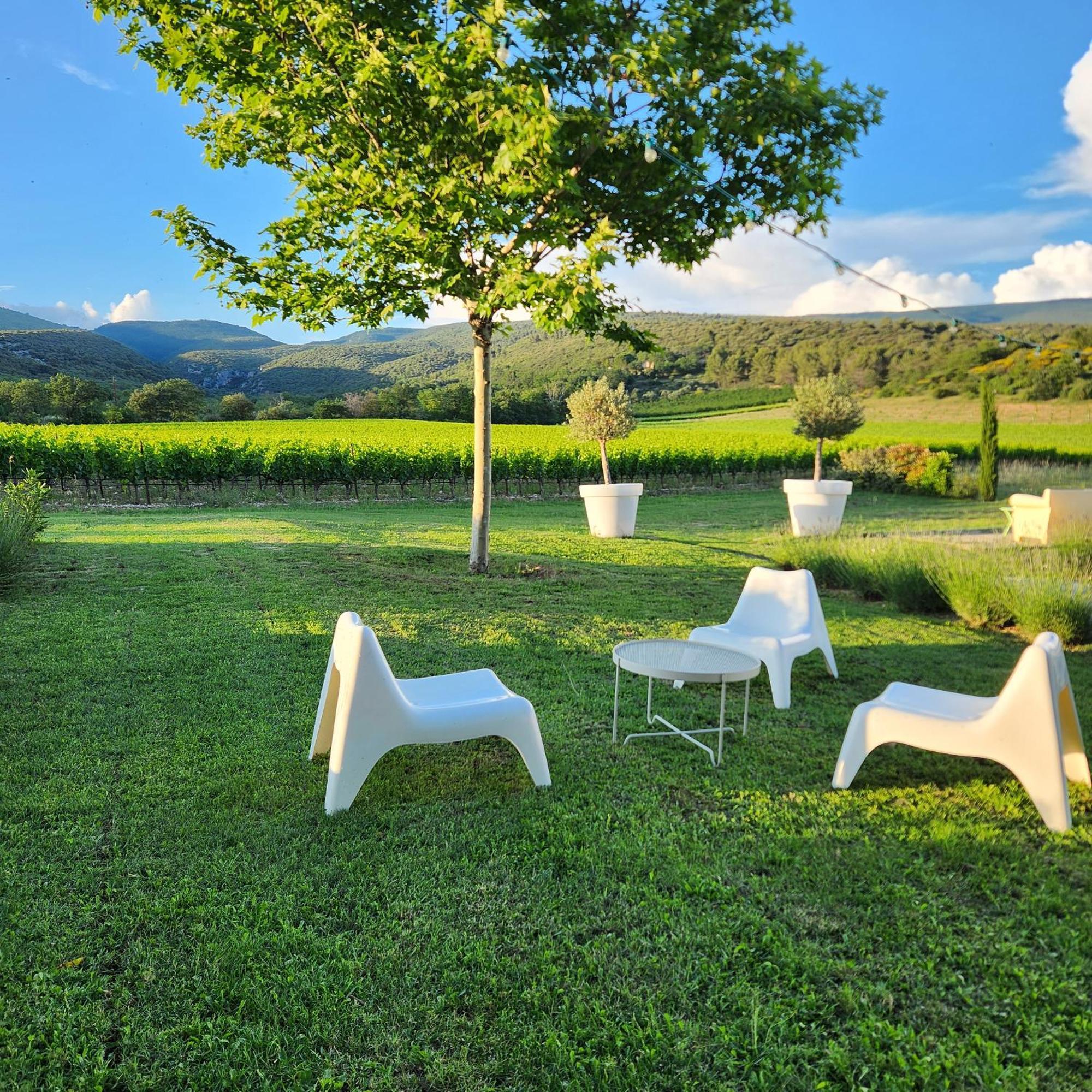 La Fontaine Des Noyers Villa Saint-Saturnin-lès-Apt Exterior photo